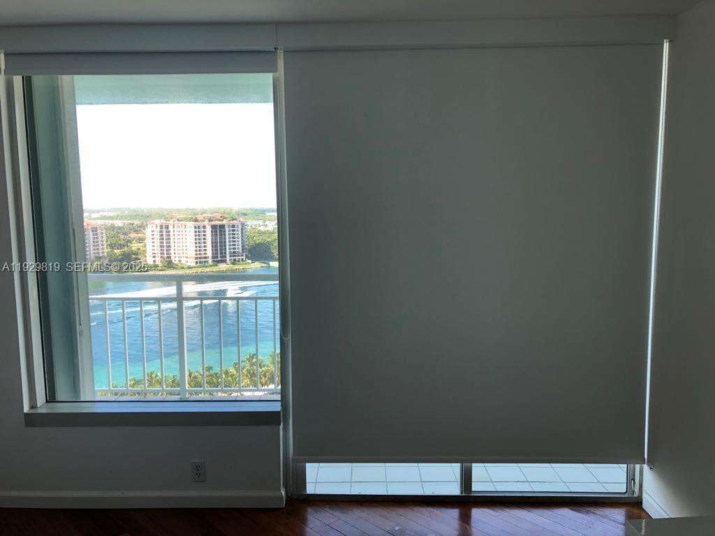 South Pointe Towers at 400 Pointe Dr, Miami Beach, FL 33139 - For Rent photo 21