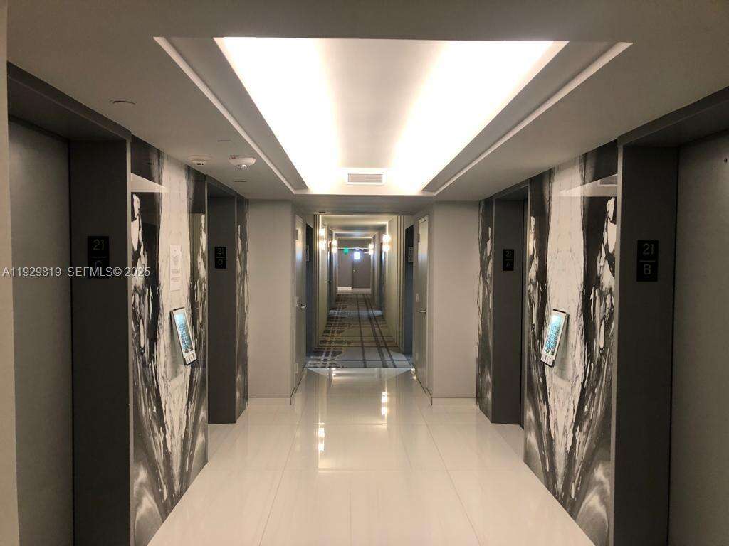 South Pointe Towers at 400 Pointe Dr, Miami Beach, FL 33139 - For Rent photo 23