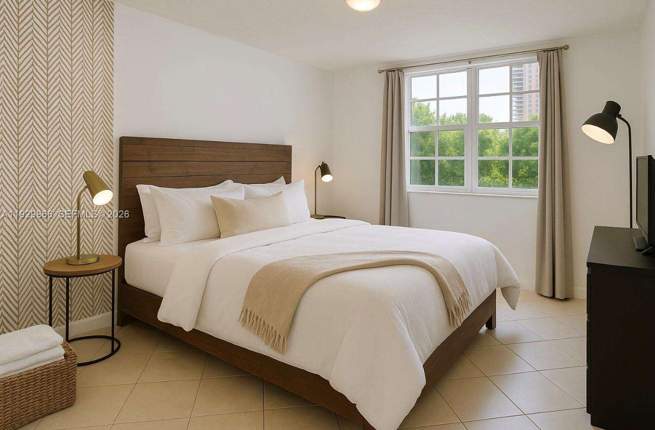 The Yacht Club At Aventura at 19601 Country Club Dr, Aventura, FL 33180 - For Rent photo 11