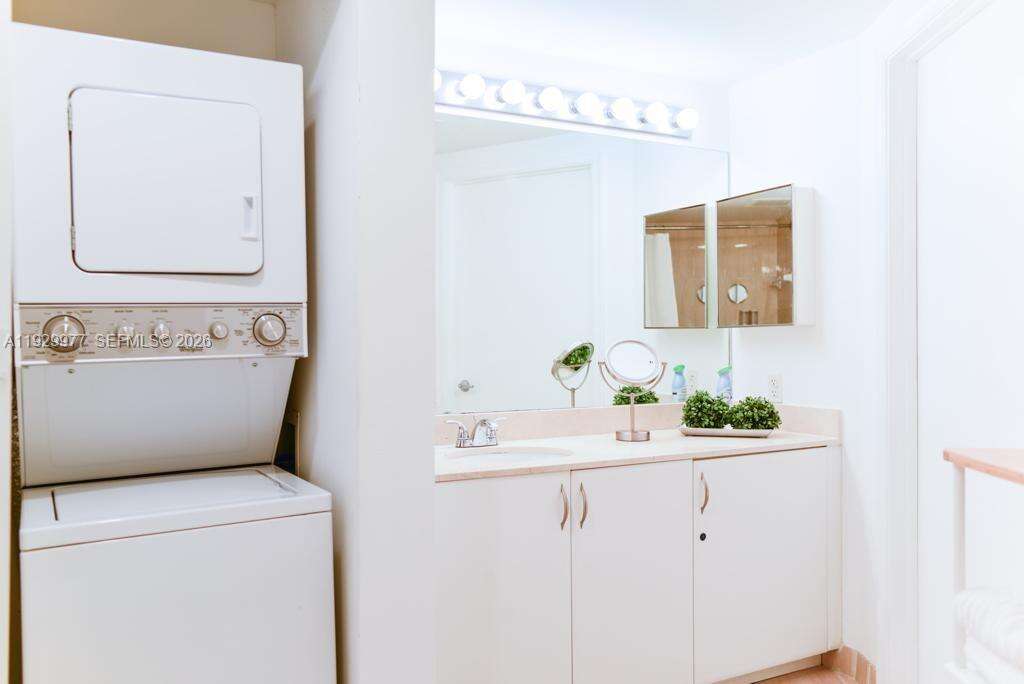 Opera Tower at 1750 Bayshore Dr, Miami, FL 33132 - For Rent photo 23