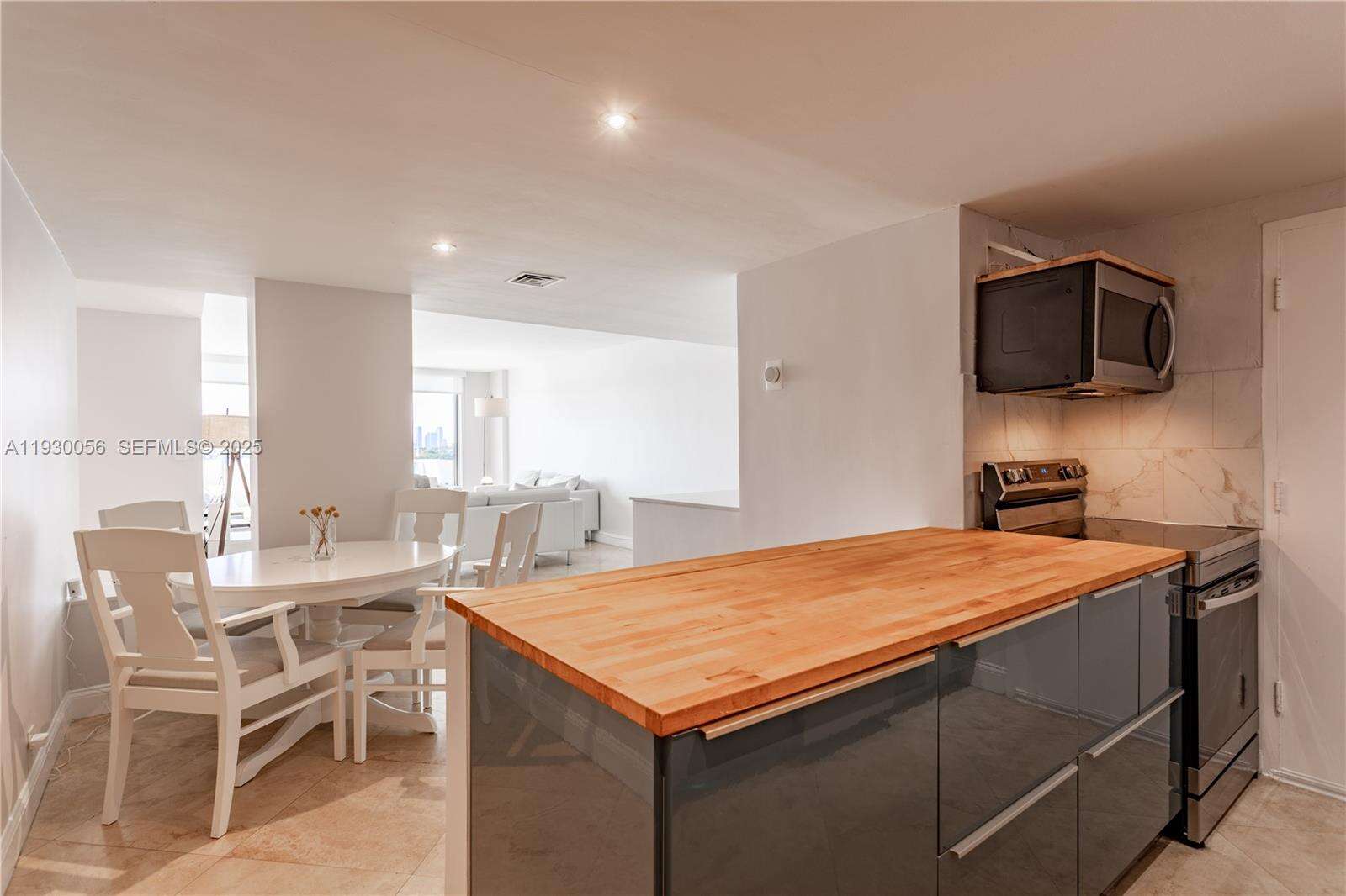 Mirador 1200 at 1200 W Ave, Miami Beach, FL 33139 - For Rent photo 11