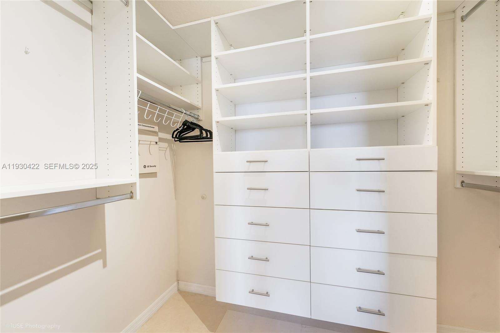 La Perla at 16699 Collins Ave, Sunny Isles Beach, FL 33160 - For Rent photo 12