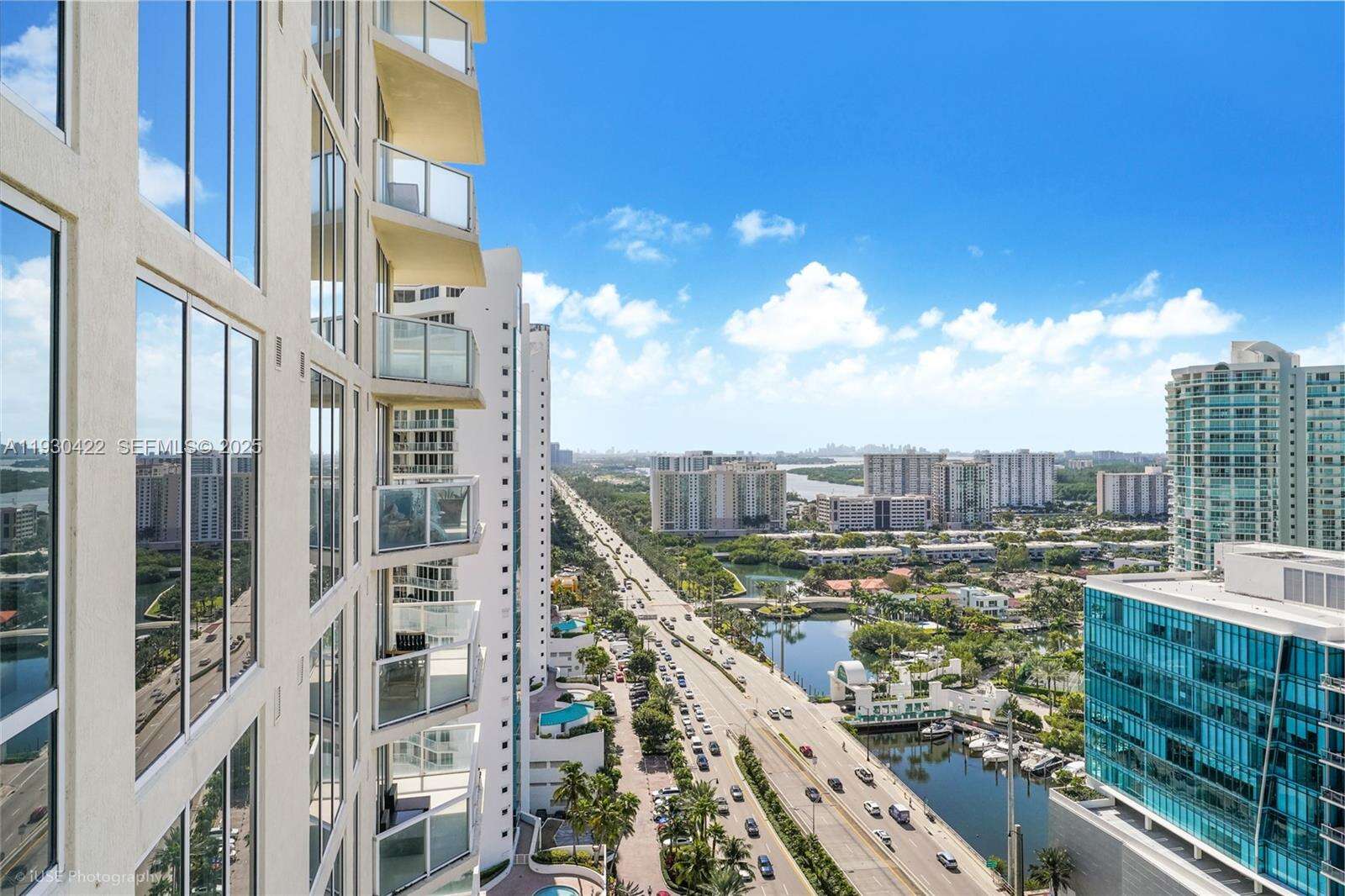 La Perla at 16699 Collins Ave, Sunny Isles Beach, FL 33160 - For Rent photo 20
