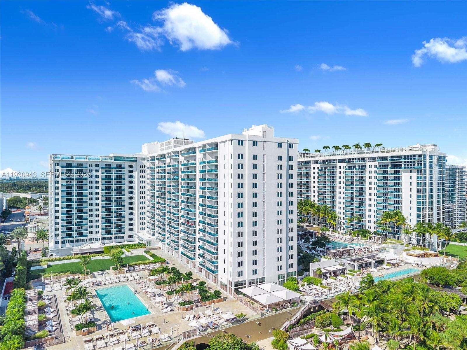 Roney Palace at 2301 Collins Ave, Miami Beach, FL 33139 - For Rent photo 20