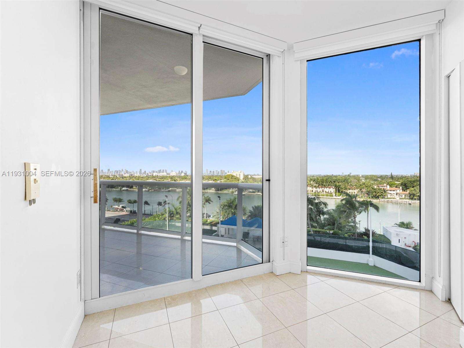 Blue Diamond at Miami Beach, FL 33140 - For Rent photo 18