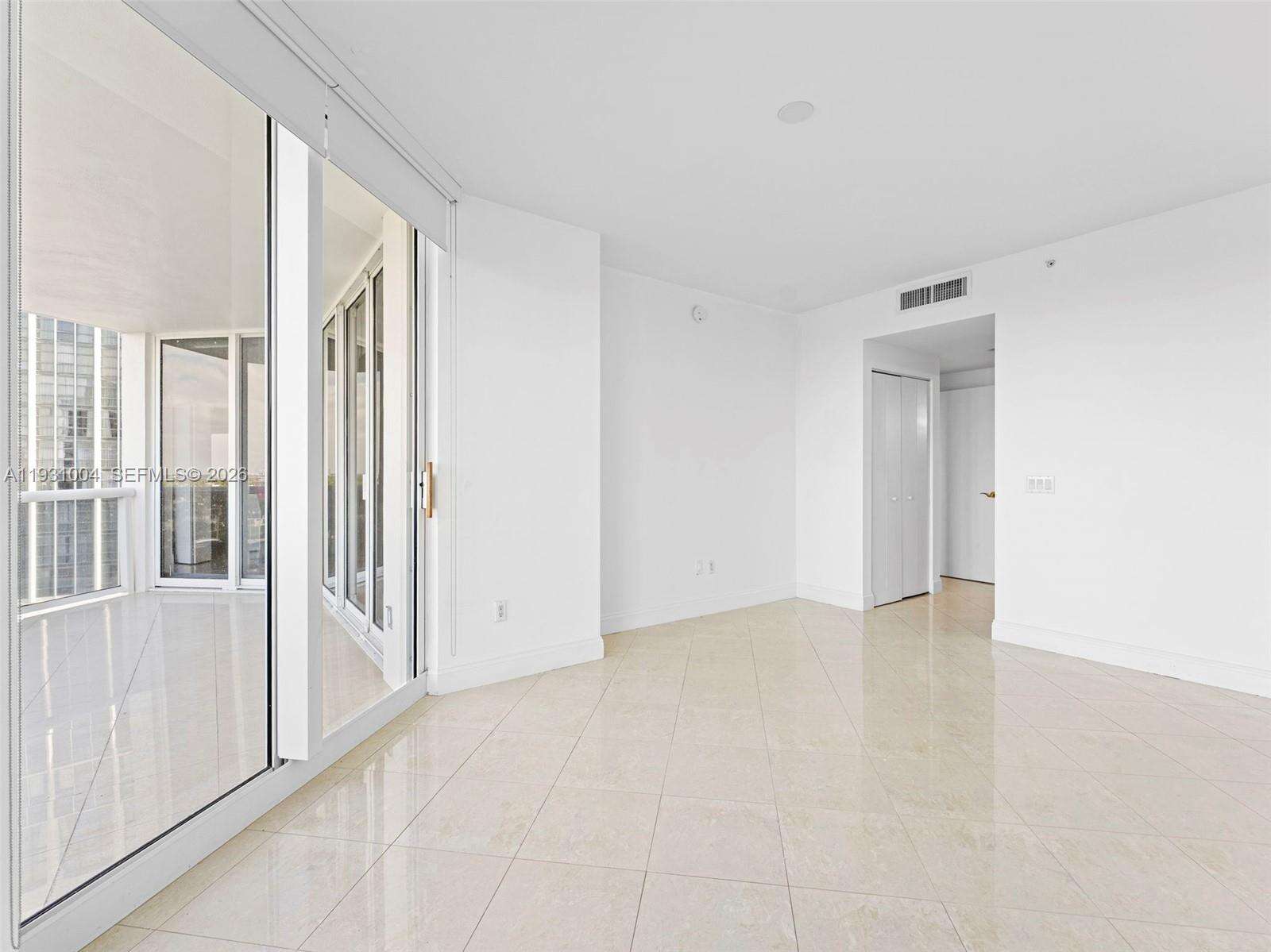 Blue Diamond at Miami Beach, FL 33140 - For Rent photo 20