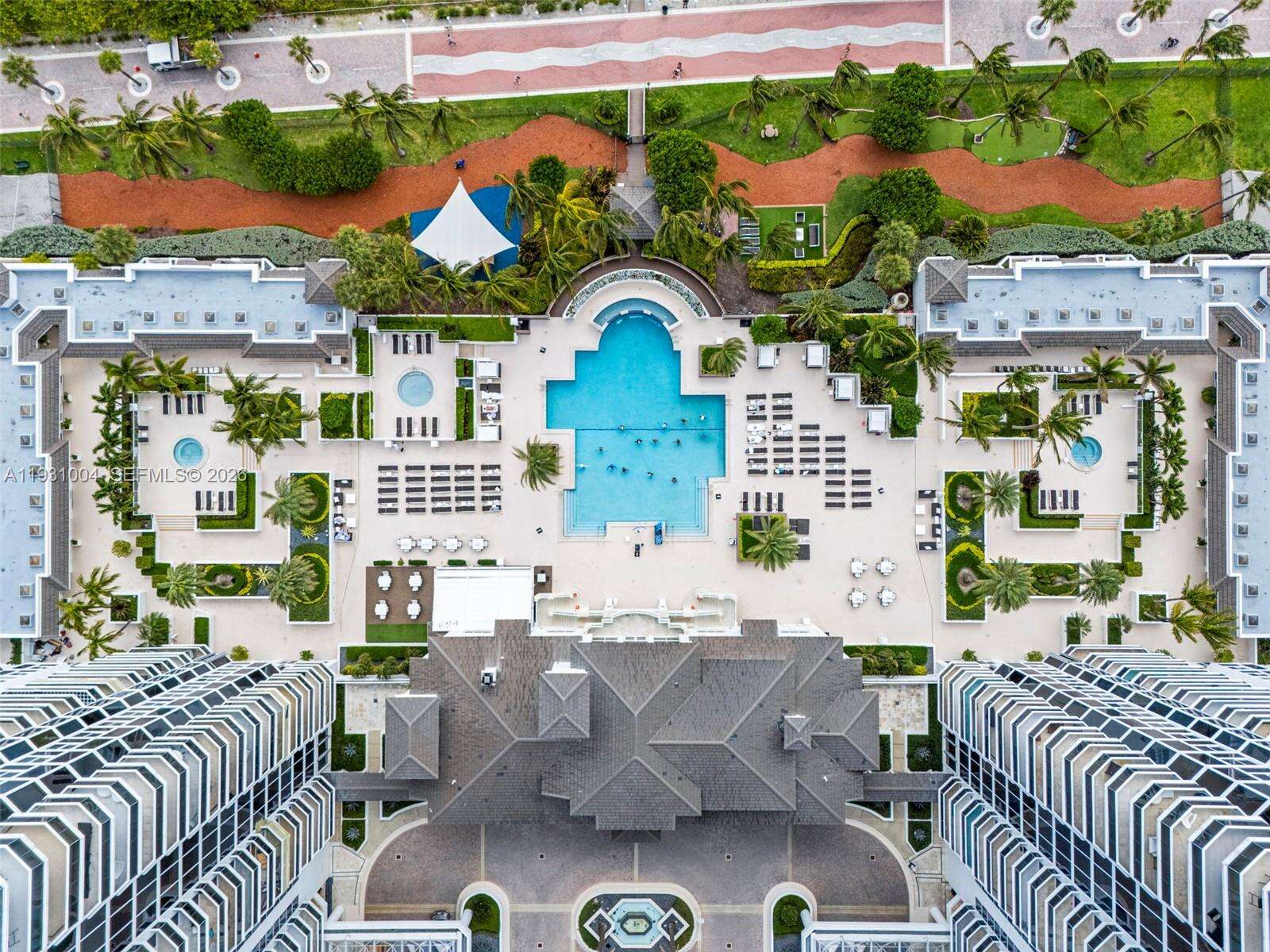Blue Diamond at Miami Beach, FL 33140 - For Rent photo 54