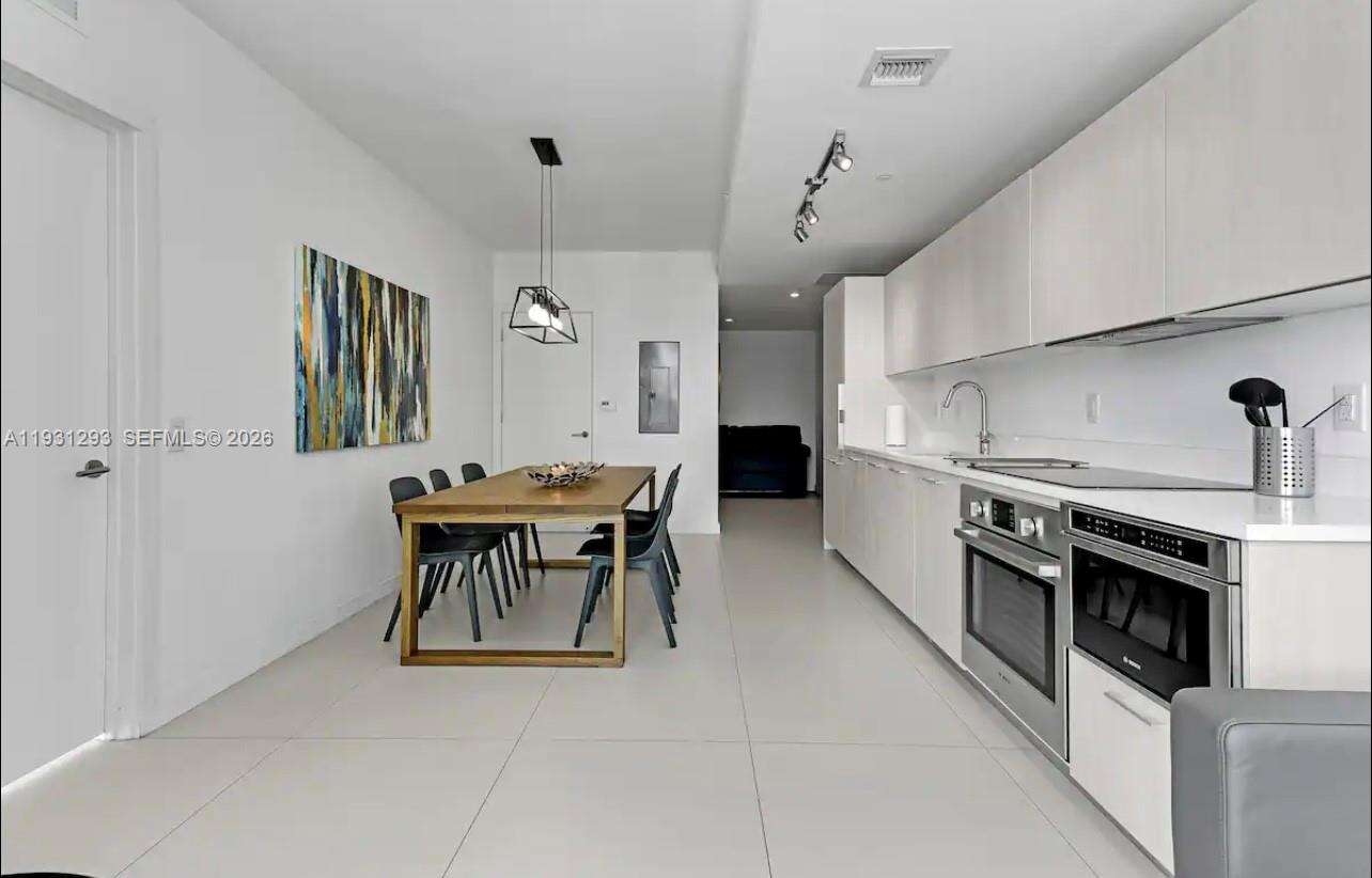 Paraiso Bayviews at 501 31st St, Miami, FL 33137 - For Rent photo 3
