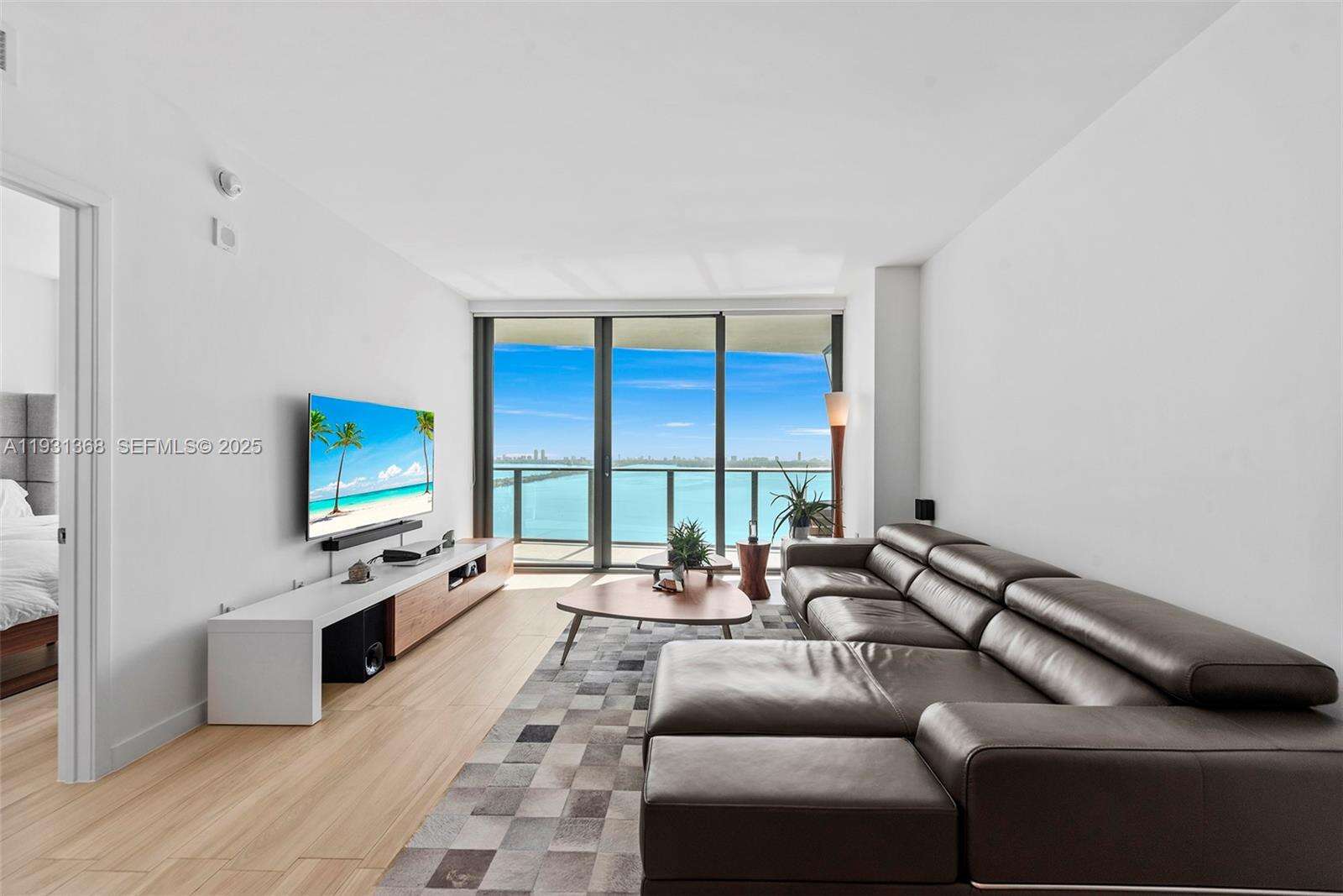 Icon Bay at 460 28 St, Miami, FL 33137 - For Rent photo 12