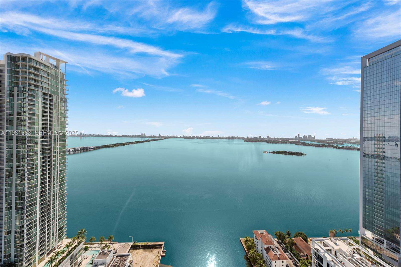 Icon Bay at 460 28 St, Miami, FL 33137 - For Rent photo 5