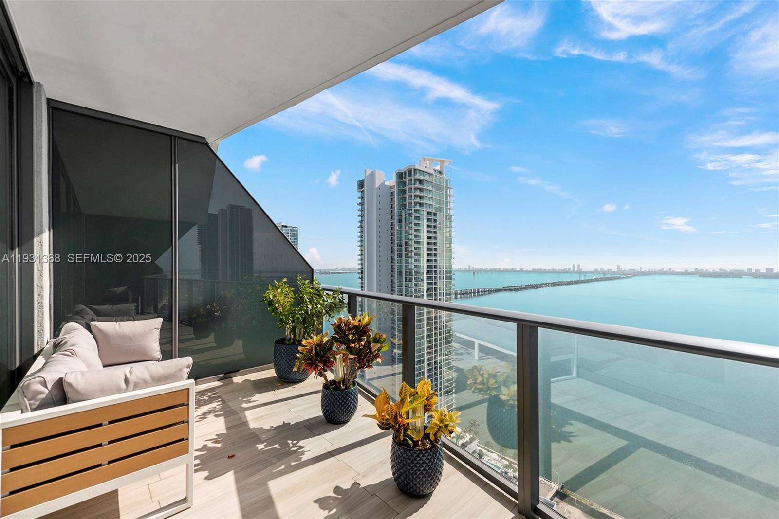 Icon Bay at 460 28 St, Miami, FL 33137 - For Rent photo 41