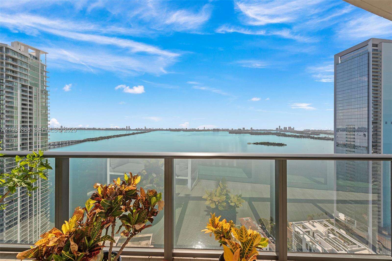 Icon Bay at 460 28 St, Miami, FL 33137 - For Rent photo 42