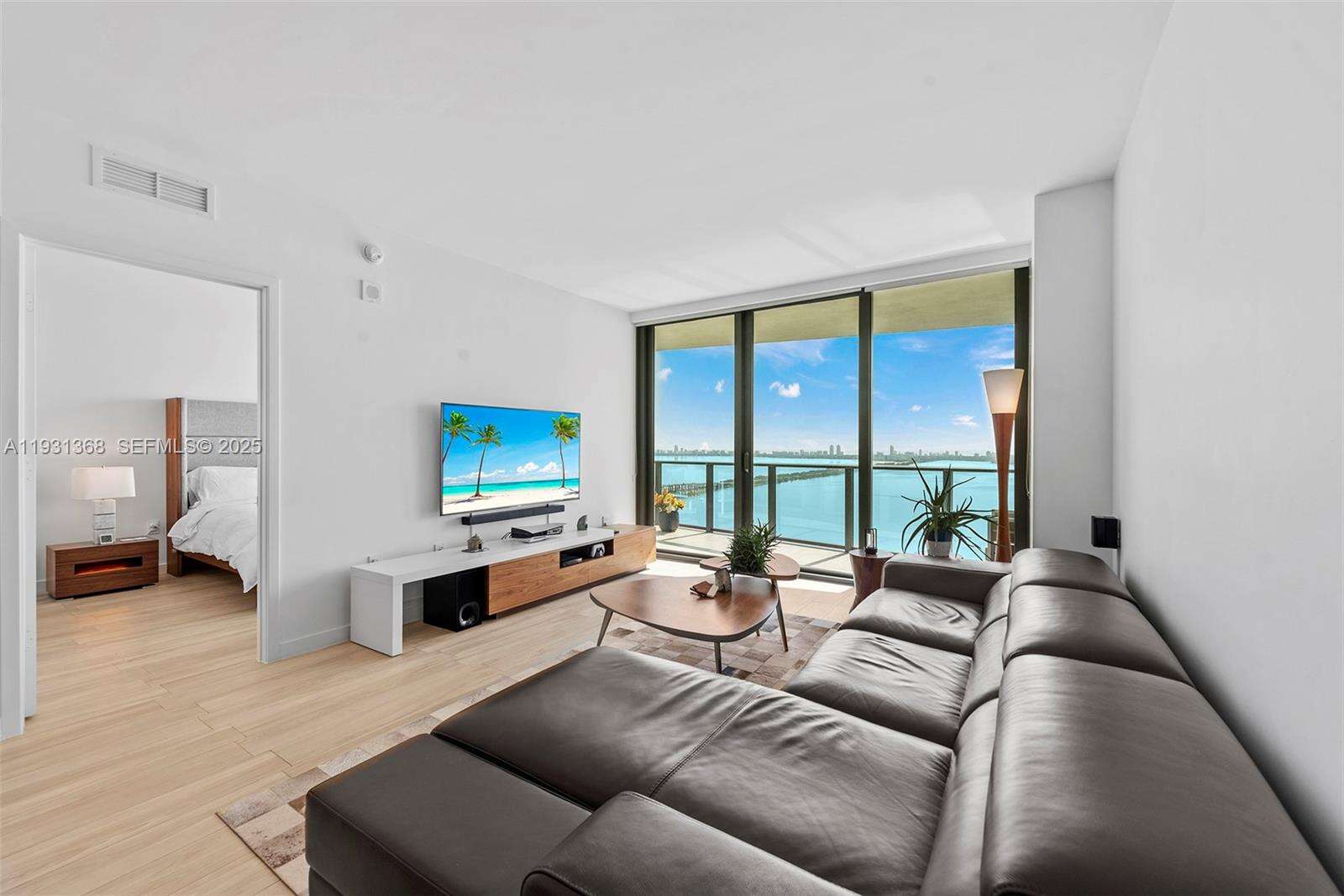 Icon Bay at 460 28 St, Miami, FL 33137 - For Rent photo 10