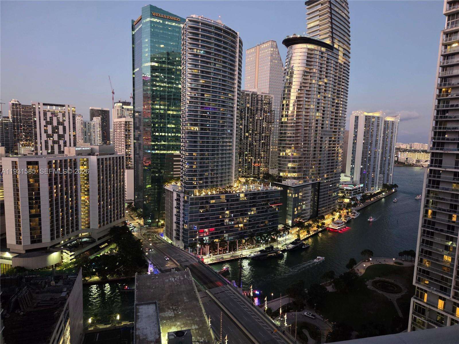 500 Brickell at 500 Brickell Ave, Miami, FL 33131 - For Rent photo 1