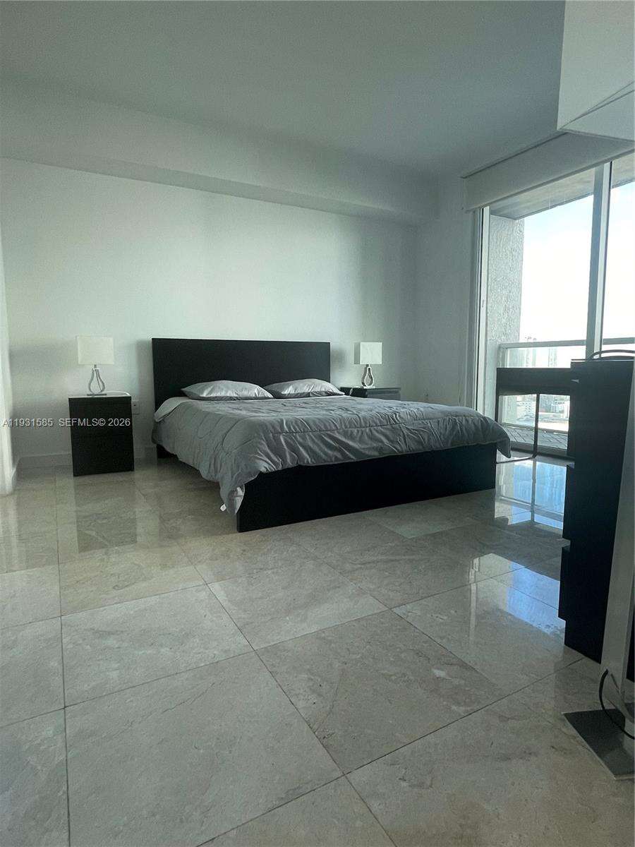 500 Brickell at 500 Brickell Ave, Miami, FL 33131 - For Rent photo 21