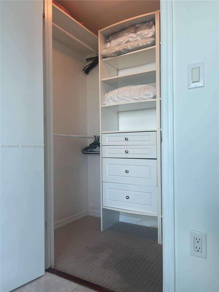500 Brickell at 500 Brickell Ave, Miami, FL 33131 - For Rent photo 23