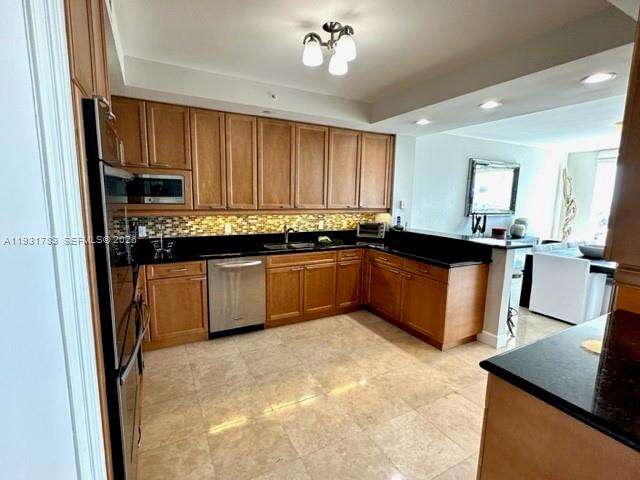 Hamptons South at 20201 Country Club Dr, Aventura, FL 33180 - For Rent photo 23