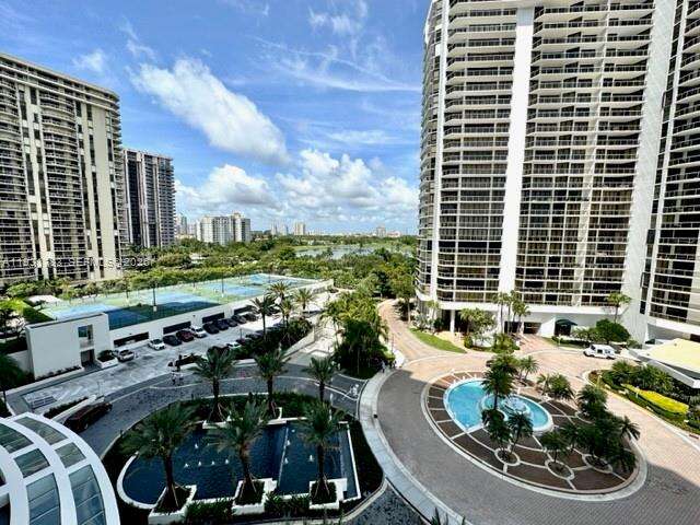 Hamptons South at 20201 Country Club Dr, Aventura, FL 33180 - For Rent photo 55
