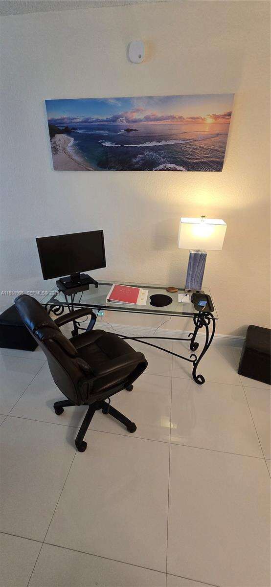 Sian Ocean Residences at 4001 Ocean Dr, Hollywood, FL 33019 - For Rent photo 13