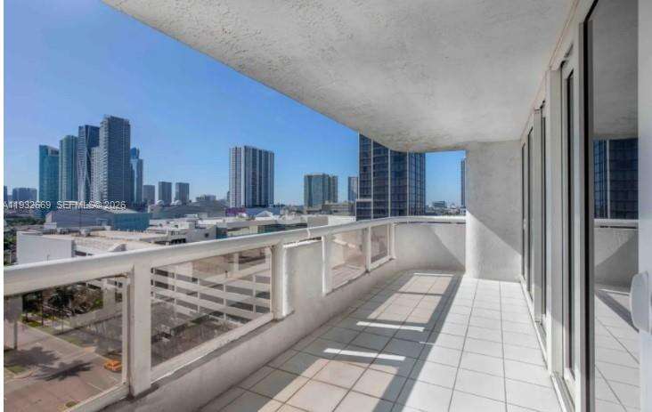 The Grand at 1717 Bayshore Dr, Miami, FL 33132 - For Rent photo 9