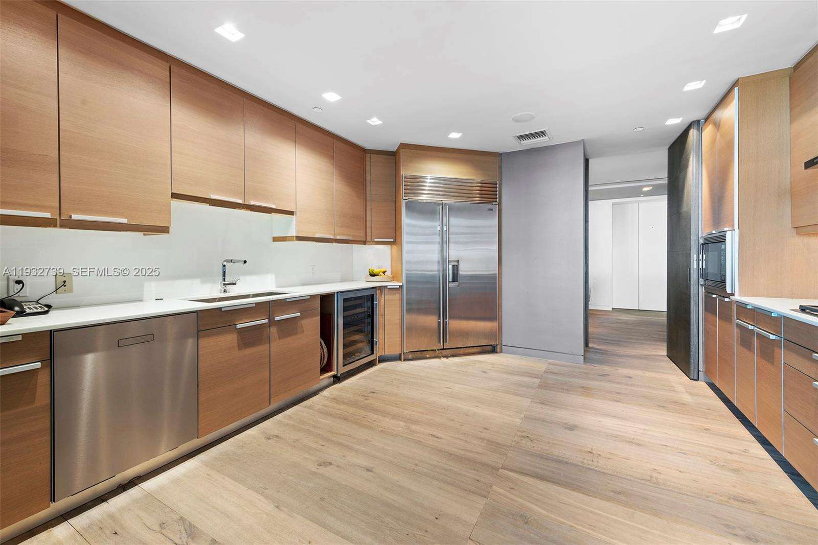 The Ritz Carlton Condos For Sale & Rent at Bal Harbour, FL 33154 - For Rent photo 21