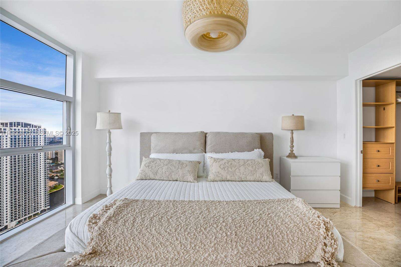 The Beach Club Two at 1830 Ocean Dr, Hallandale Beach, FL 33009 - For Rent photo 15