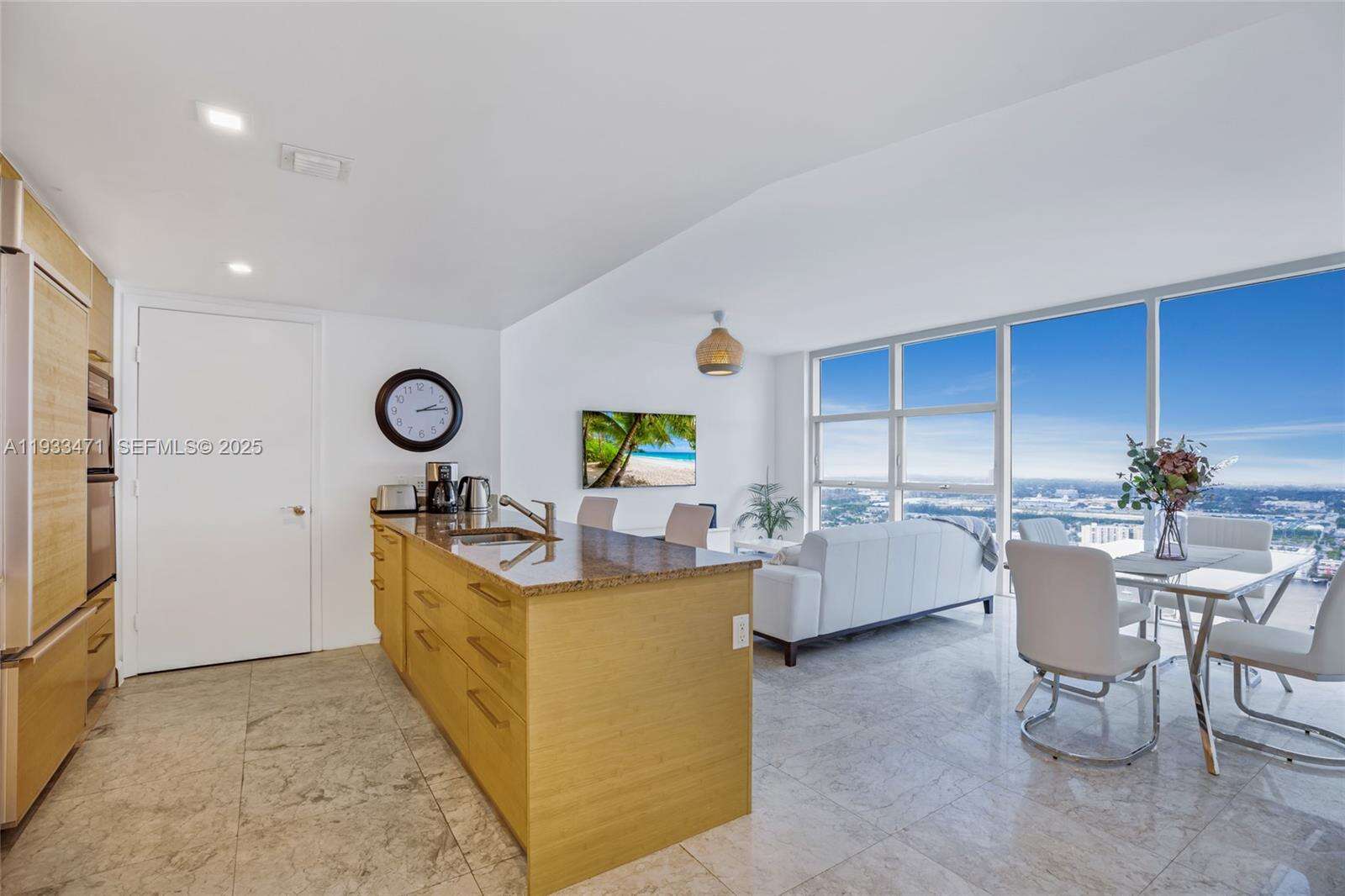 The Beach Club Two at 1830 Ocean Dr, Hallandale Beach, FL 33009 - For Rent photo 3