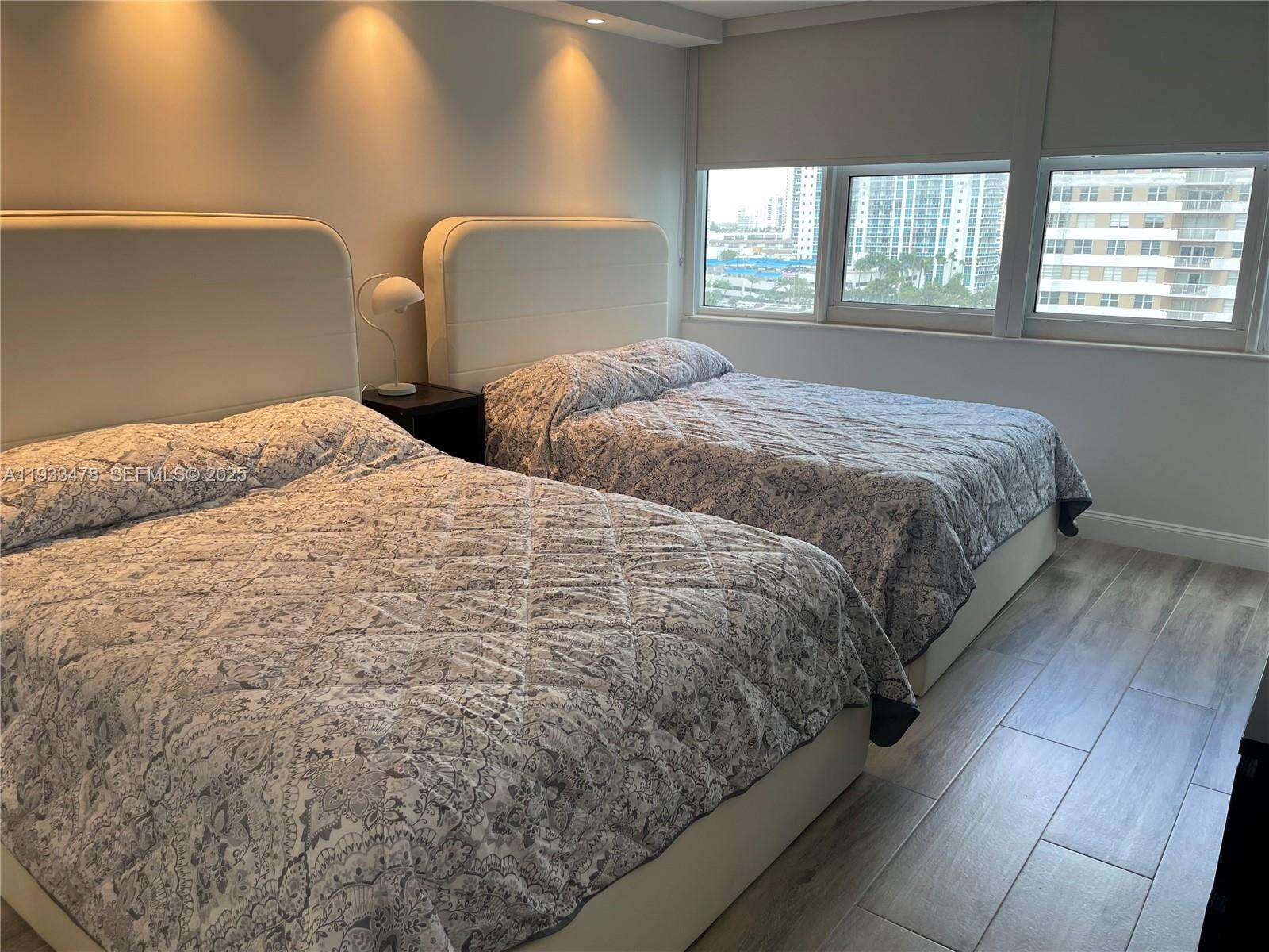Parker Plaza at 2030 Ocean Dr, Hallandale Beach, FL 33009 - For Rent photo 12