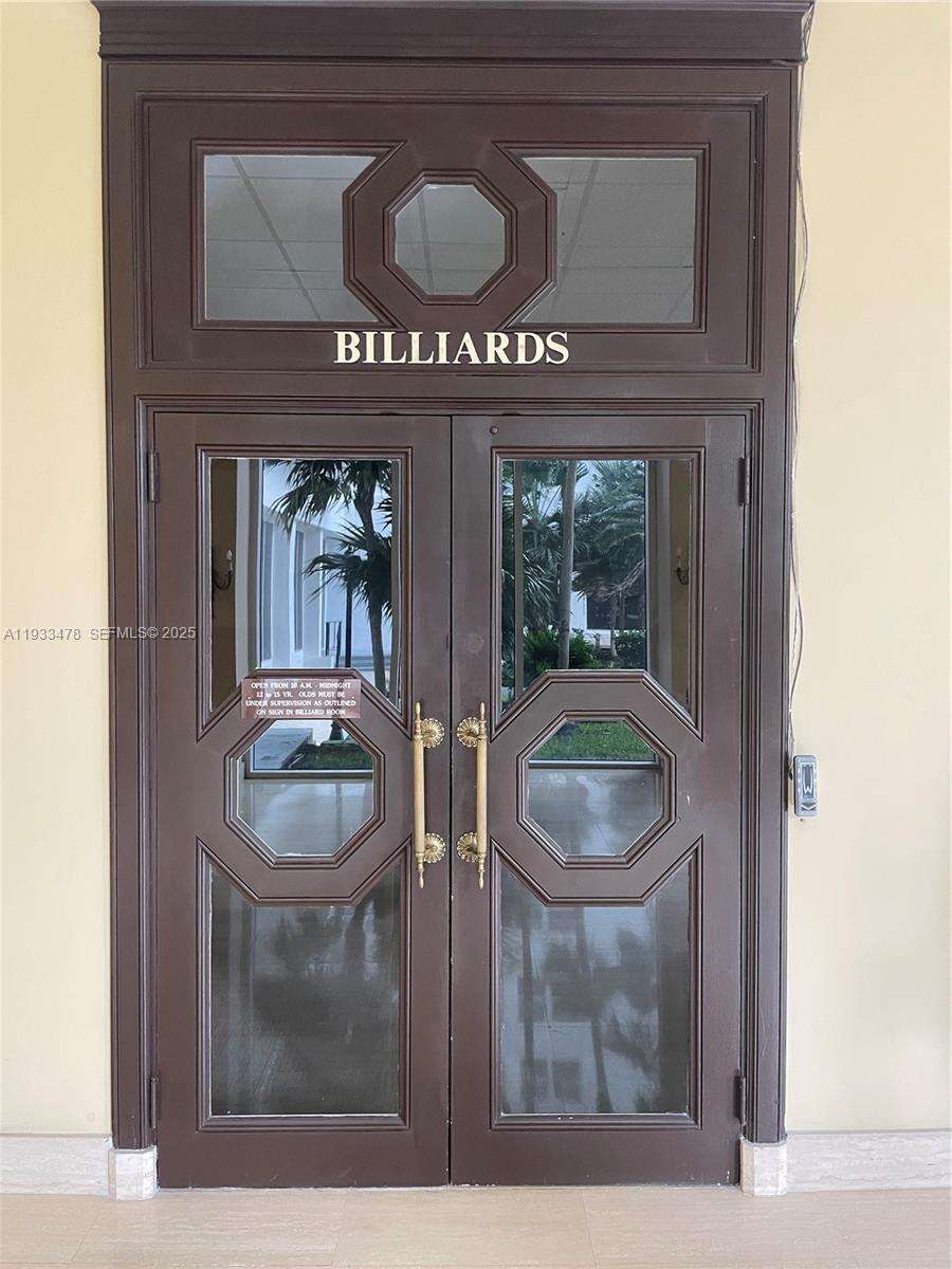 Parker Plaza at 2030 Ocean Dr, Hallandale Beach, FL 33009 - For Rent photo 30