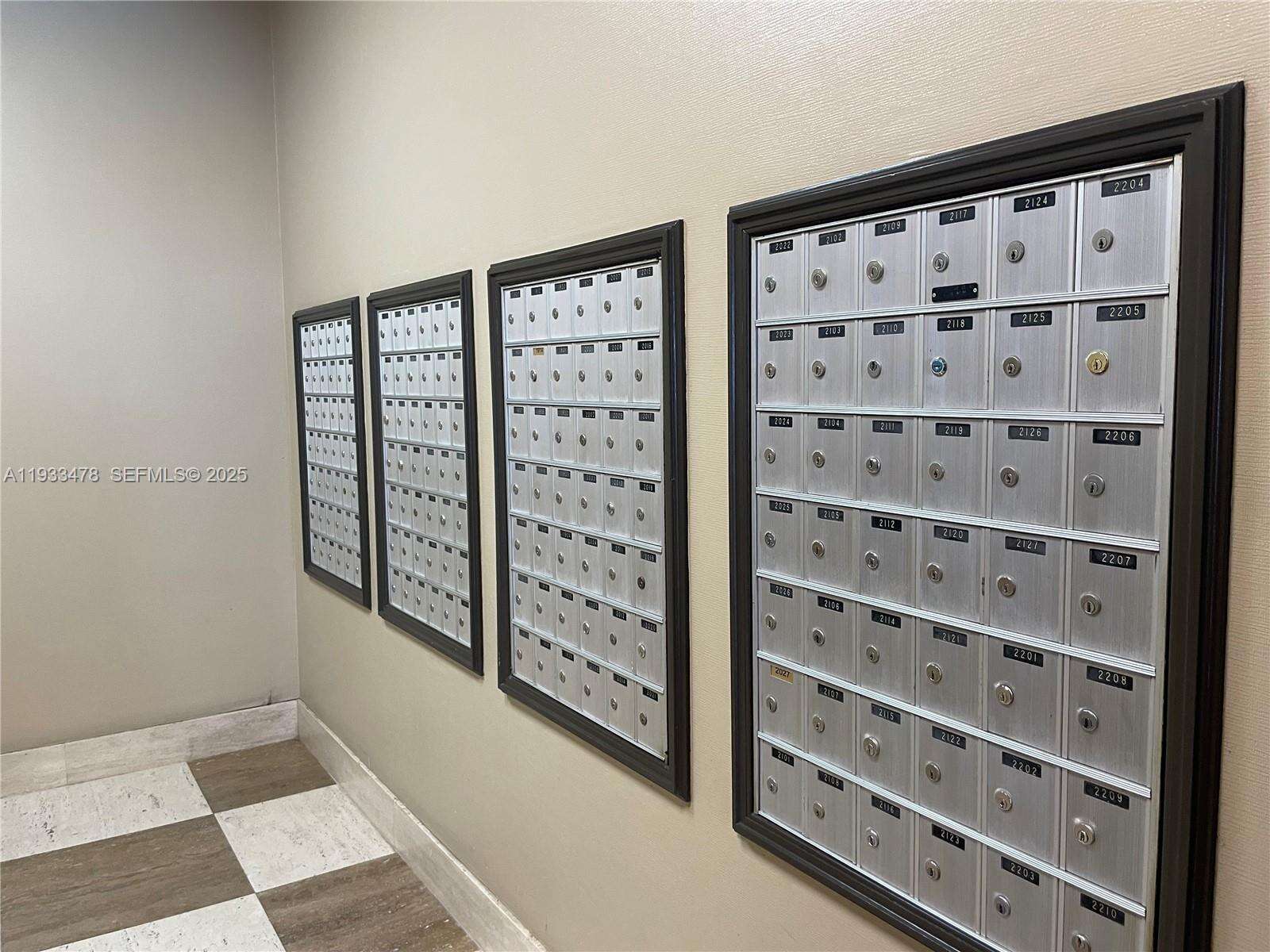 Parker Plaza at 2030 Ocean Dr, Hallandale Beach, FL 33009 - For Rent photo 33
