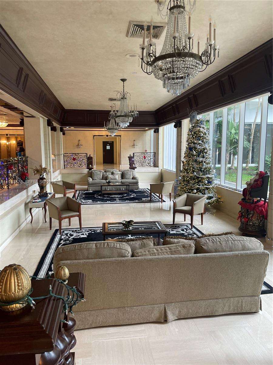 Parker Plaza at 2030 Ocean Dr, Hallandale Beach, FL 33009 - For Rent photo 38