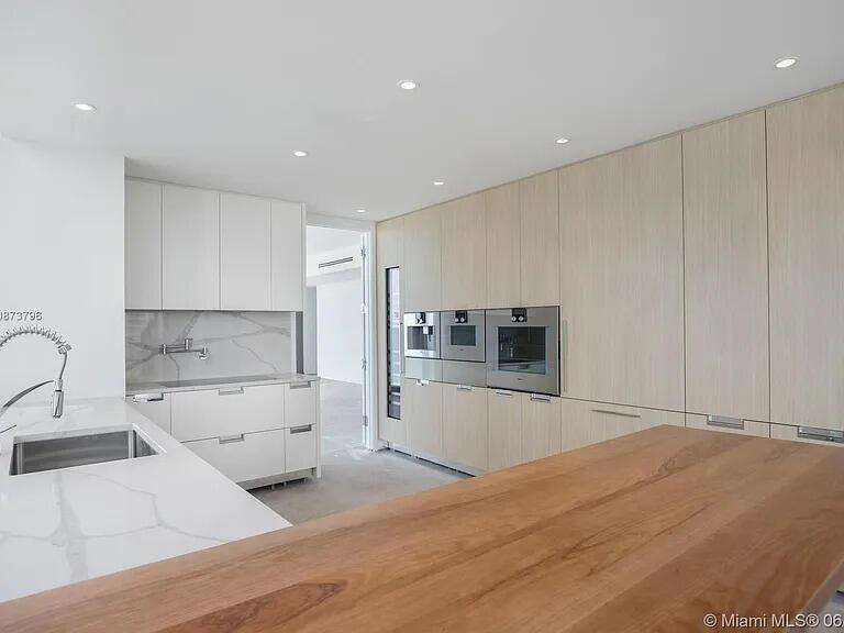 Ritz Carlton Residences at 15701 Collins, Sunny Isles Beach, FL 33160 - For Rent photo 4