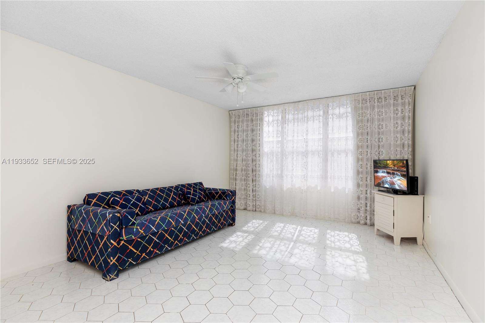 Aquarius at 2751 Ocean Dr, Hollywood, FL 33019 - For Rent photo 27