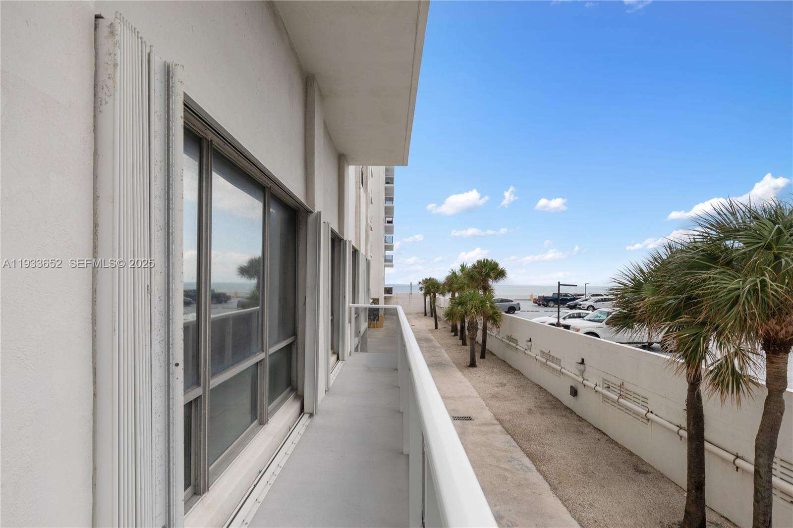 Aquarius at 2751 Ocean Dr, Hollywood, FL 33019 - For Rent photo 33