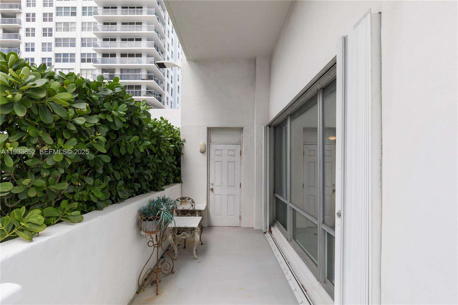 Aquarius at 2751 Ocean Dr, Hollywood, FL 33019 - For Rent photo 34