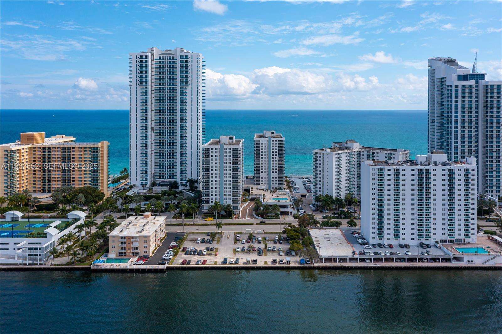 Aquarius at 2751 Ocean Dr, Hollywood, FL 33019 - For Rent photo 53
