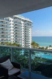 Roney Palace at 2301 Collins Ave, Miami Beach, FL 33139 - For Rent photo 2