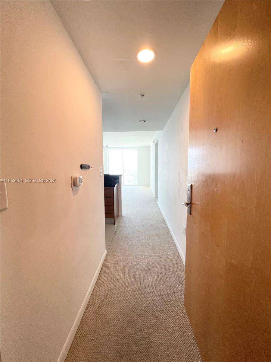 Vizcayne South at 253 2 St, Miami, FL 33132 - For Rent photo 9