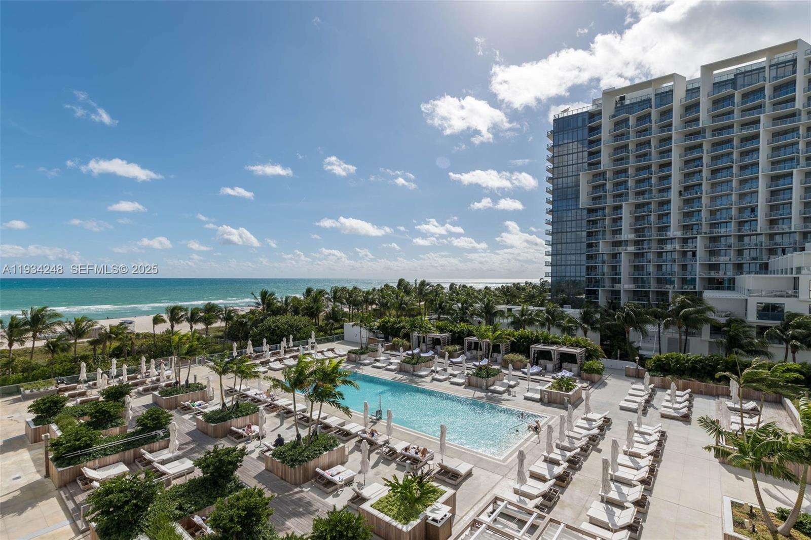Roney Palace at 2301 Collins Ave, Miami Beach, FL 33139 - For Rent photo 12