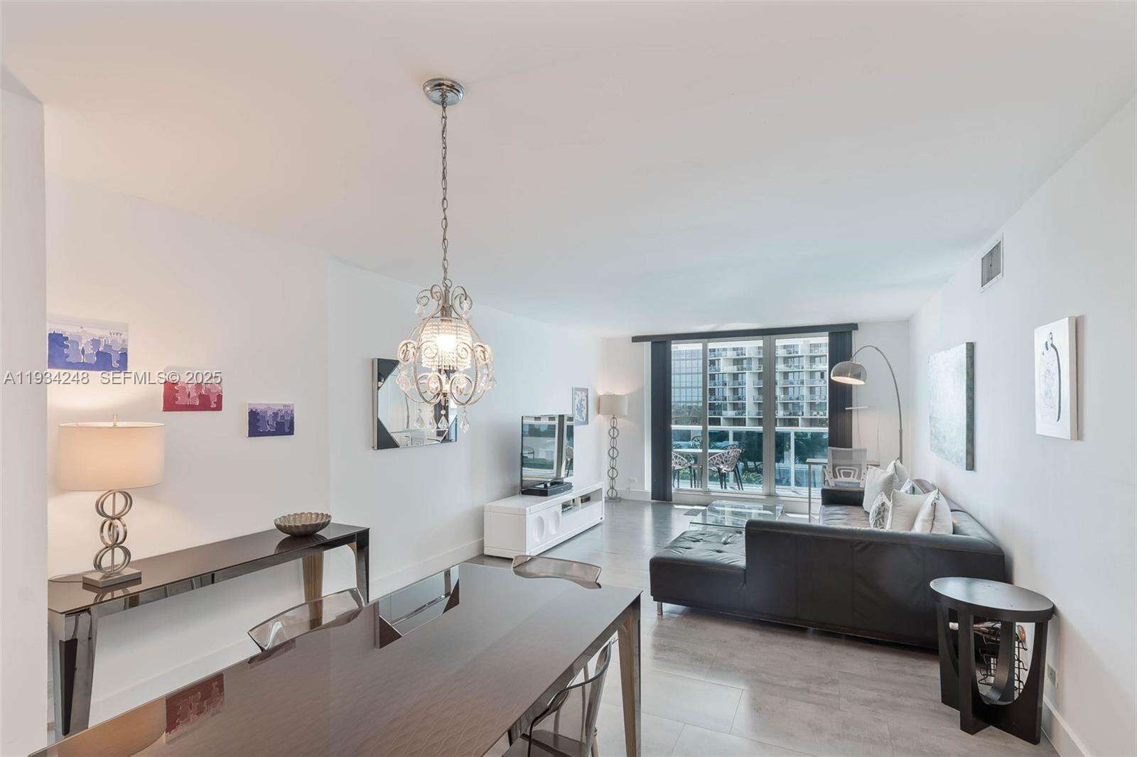 Roney Palace at 2301 Collins Ave, Miami Beach, FL 33139 - For Rent photo 3
