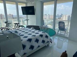 La Perla at 16699 Collins Ave, Sunny Isles Beach, FL 33160 - For Rent photo 13