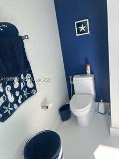 La Perla at 16699 Collins Ave, Sunny Isles Beach, FL 33160 - For Rent photo 19
