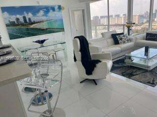 La Perla at 16699 Collins Ave, Sunny Isles Beach, FL 33160 - For Rent photo 10