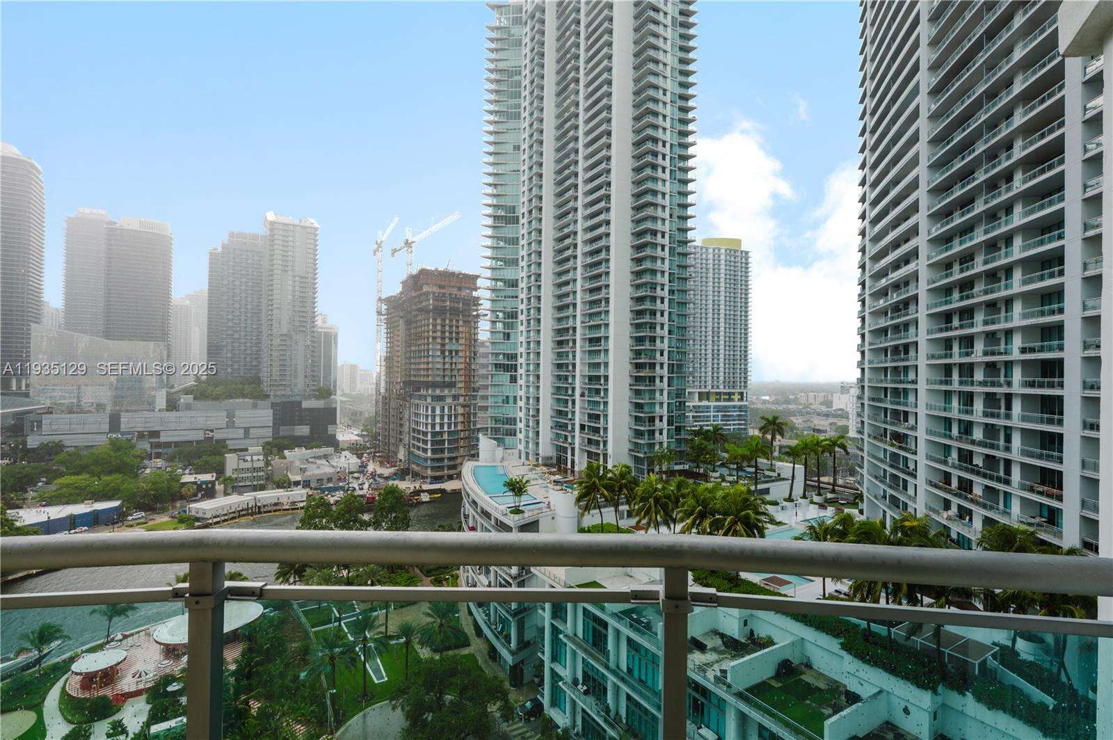 Wind By Neo at 350 Miami Ave, Miami, FL 33130 - For Rent photo 23