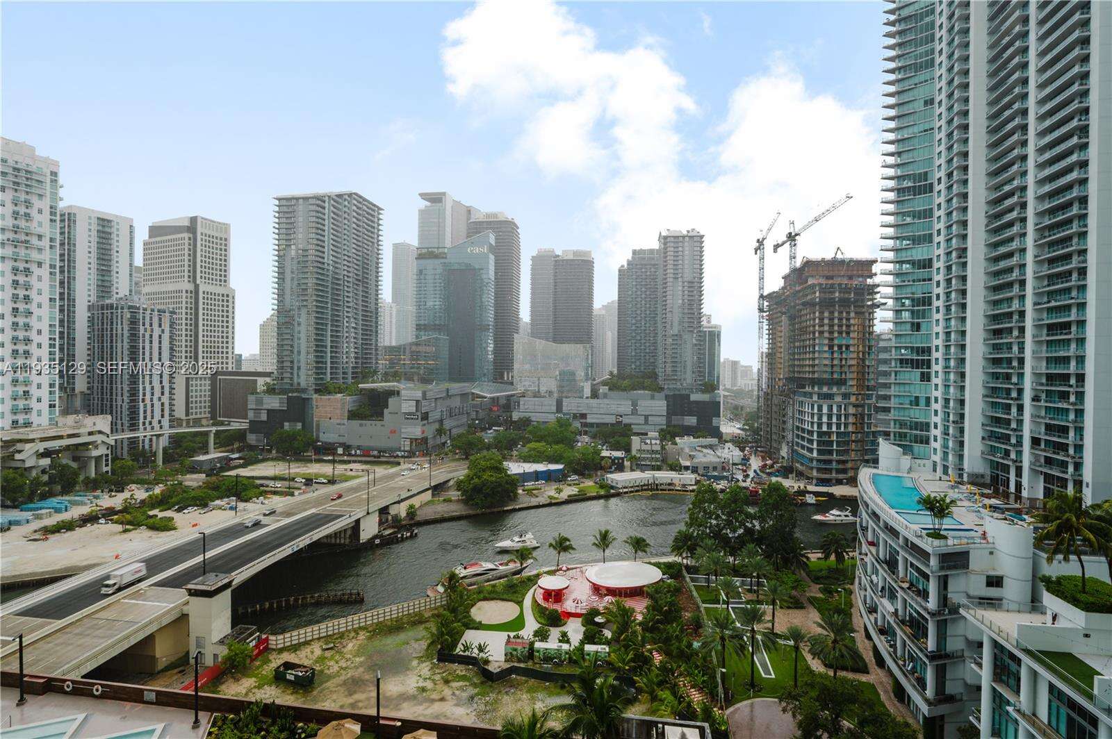 Wind By Neo at 350 Miami Ave, Miami, FL 33130 - For Rent photo 25