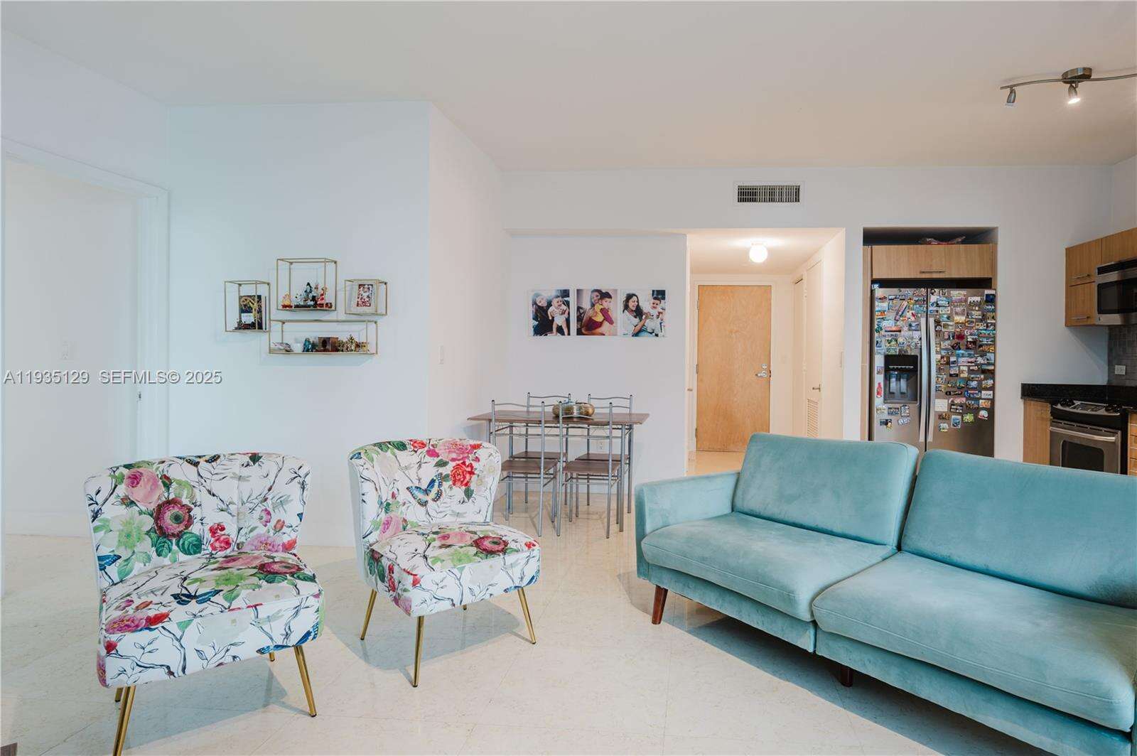 Wind By Neo at 350 Miami Ave, Miami, FL 33130 - For Rent photo 6