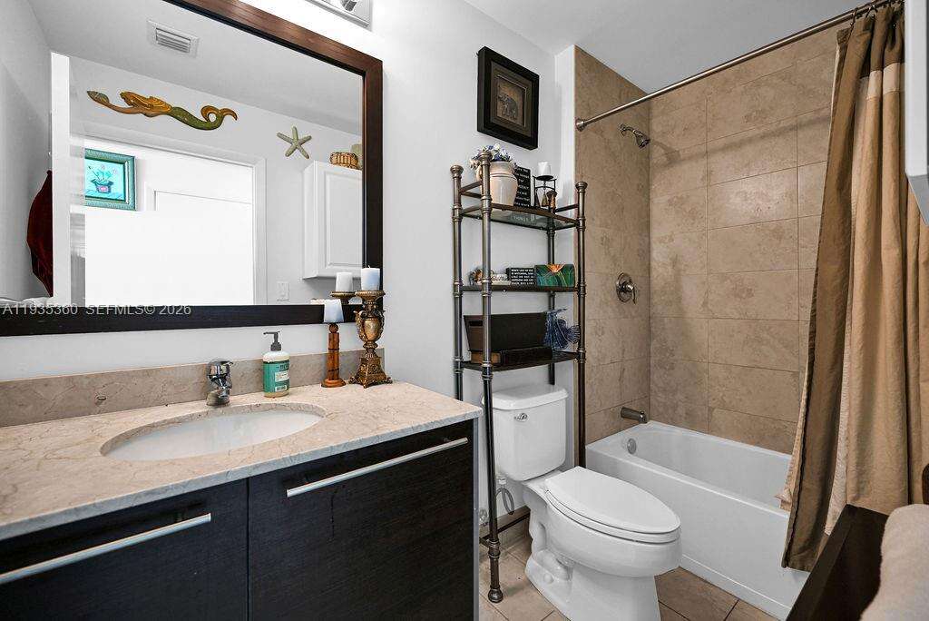 Quantum On The Bay at 1900 Bayshore Dr, Miami, FL 33132 - For Rent photo 30