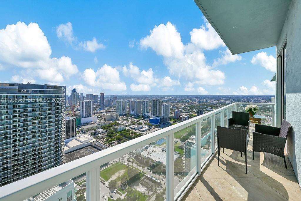 Quantum On The Bay at 1900 Bayshore Dr, Miami, FL 33132 - For Rent photo 37