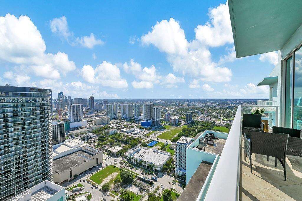 Quantum On The Bay at 1900 Bayshore Dr, Miami, FL 33132 - For Rent photo 39