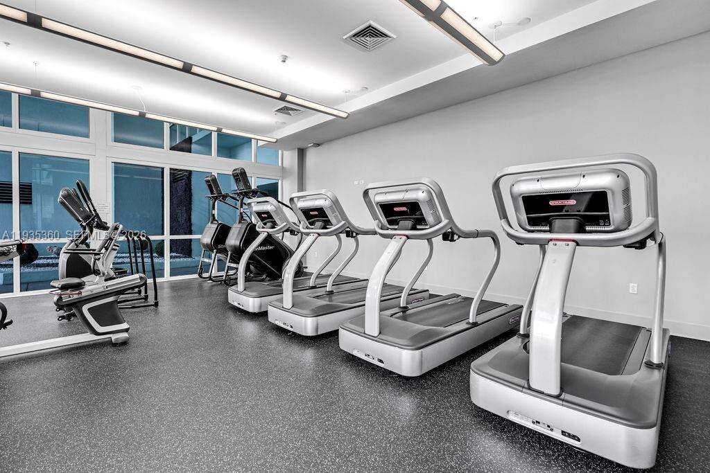 Quantum On The Bay at 1900 Bayshore Dr, Miami, FL 33132 - For Rent photo 47